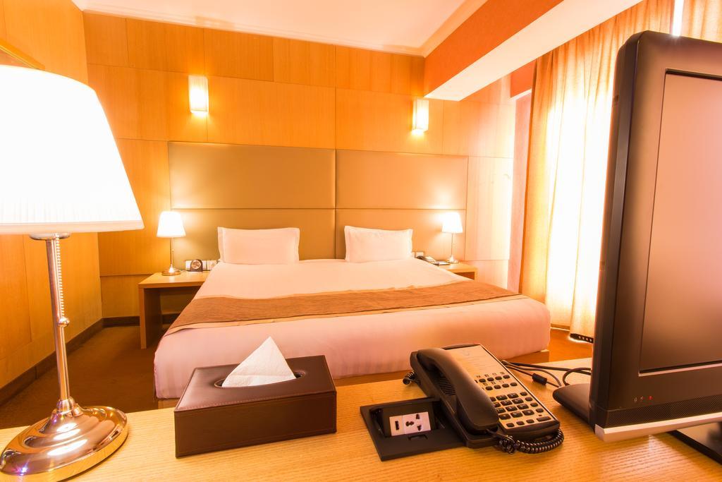 The Corporate Hotel Ulaanbaatar Exterior photo